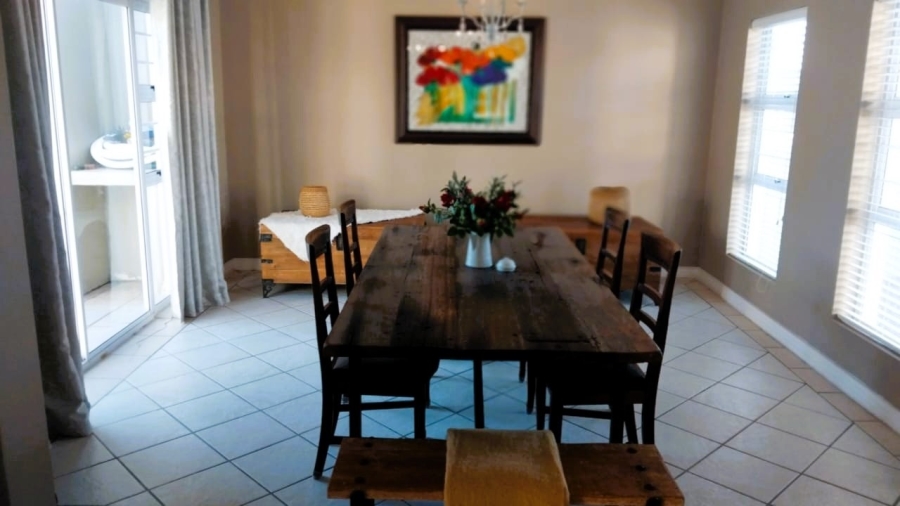3 Bedroom Property for Sale in Country Club Western Cape